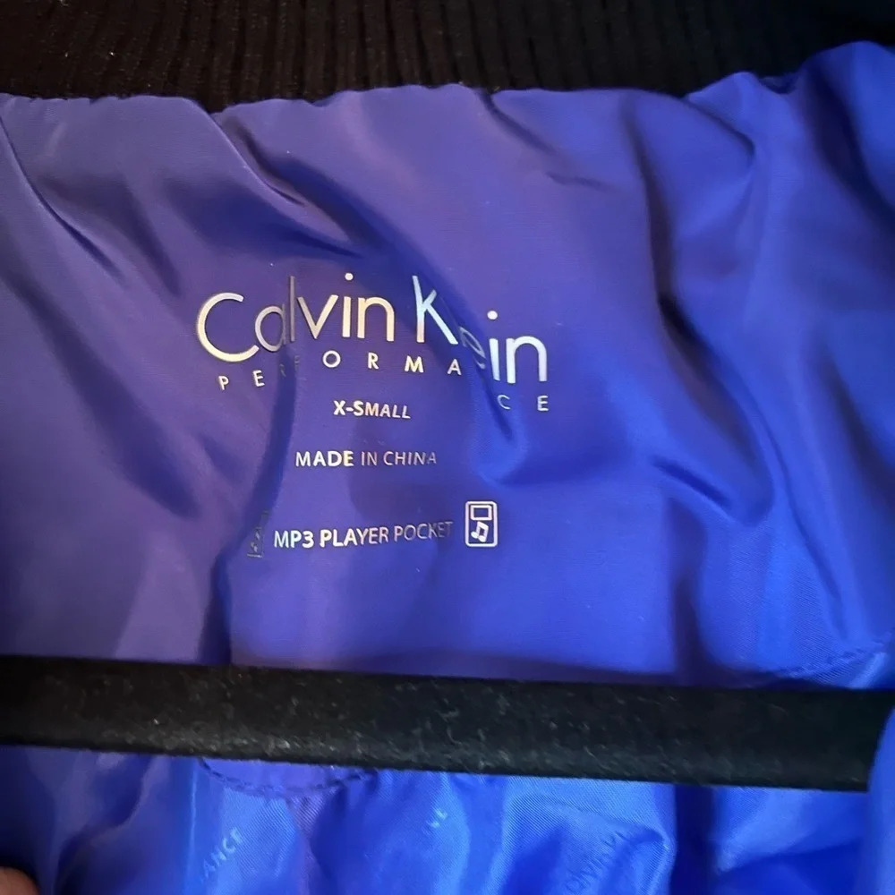 Calvin Klein Puffer Quilted vest - Picture 4 of 8